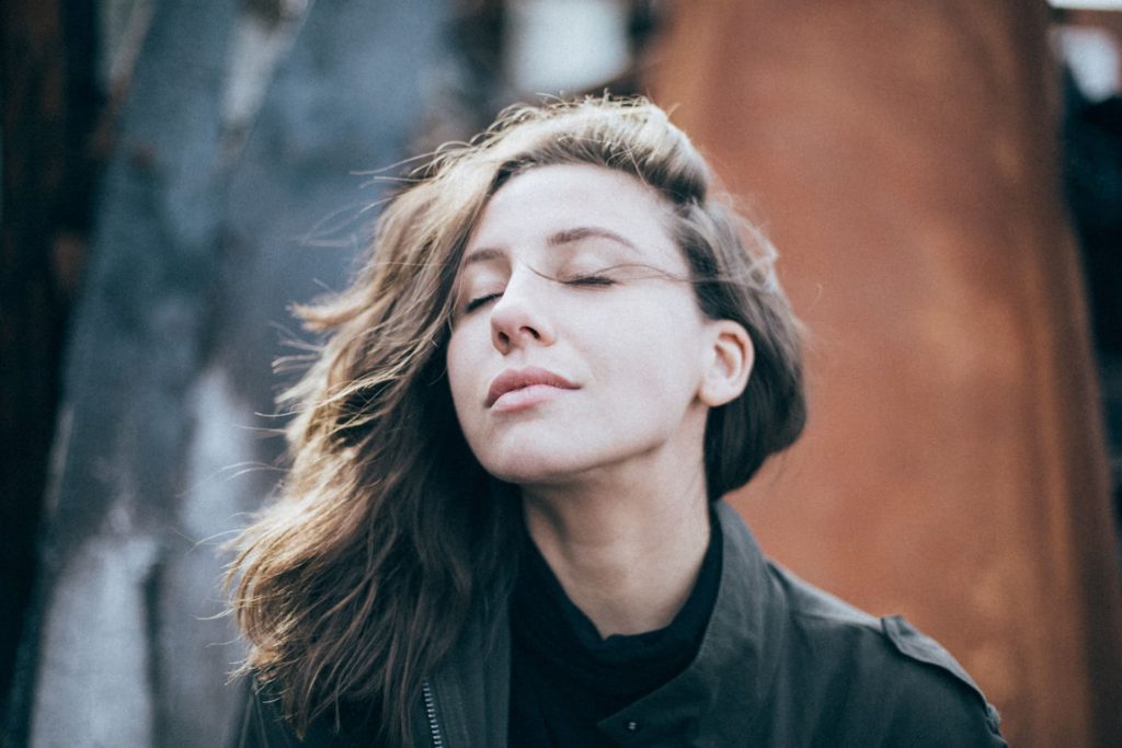 Image: Woman relieved about forgiving herself